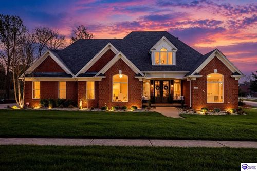 1101 Driftwood Ln, Elizabethtown, KY, 42701-5553 | Card Image