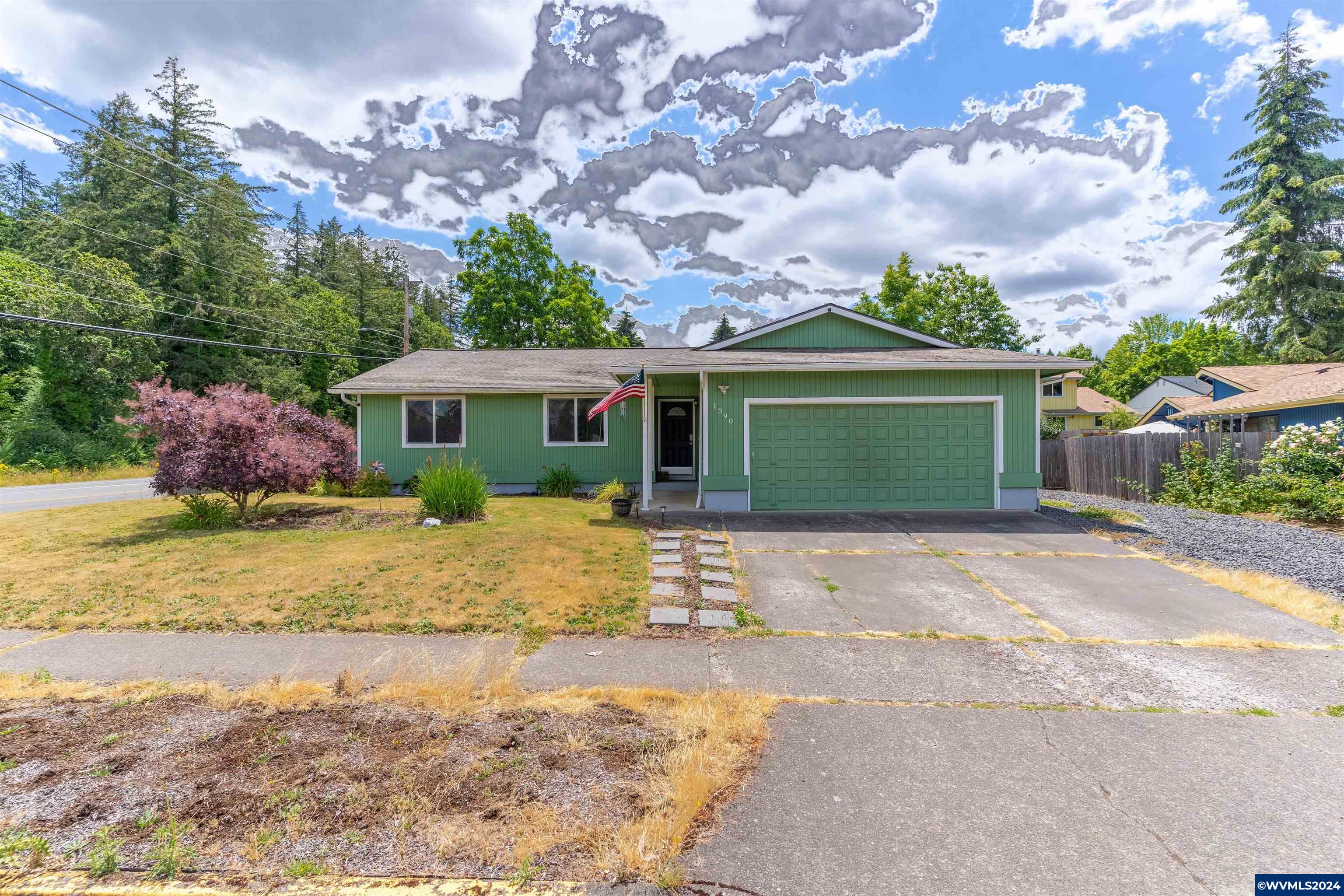 Suntree Dr, Salem, OR 97302