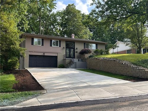 1314 Ridgeview Ave, Kettering, OH, 45409-1235 | Card Image