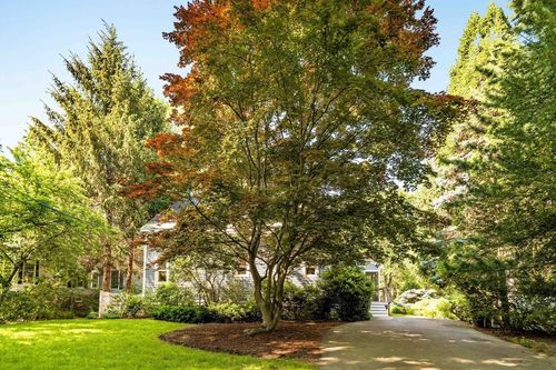 100 Central St, Auburndale, MA, 02466-2410 | Card Image