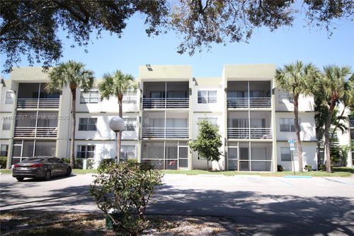 apt-302-4235 N University Dr, Sunrise, FL, 33351-6231 | Card Image