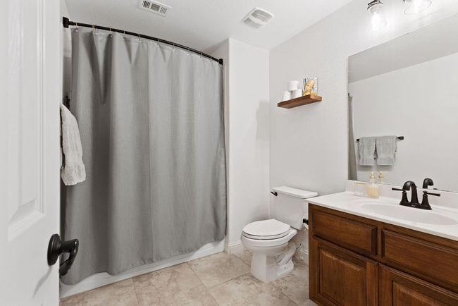 Guest Bath #1 | Image 29