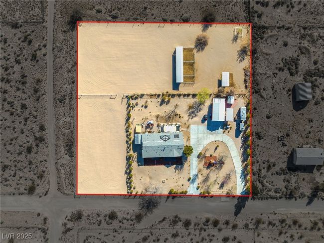 Aerial view with a desert view | Image 4