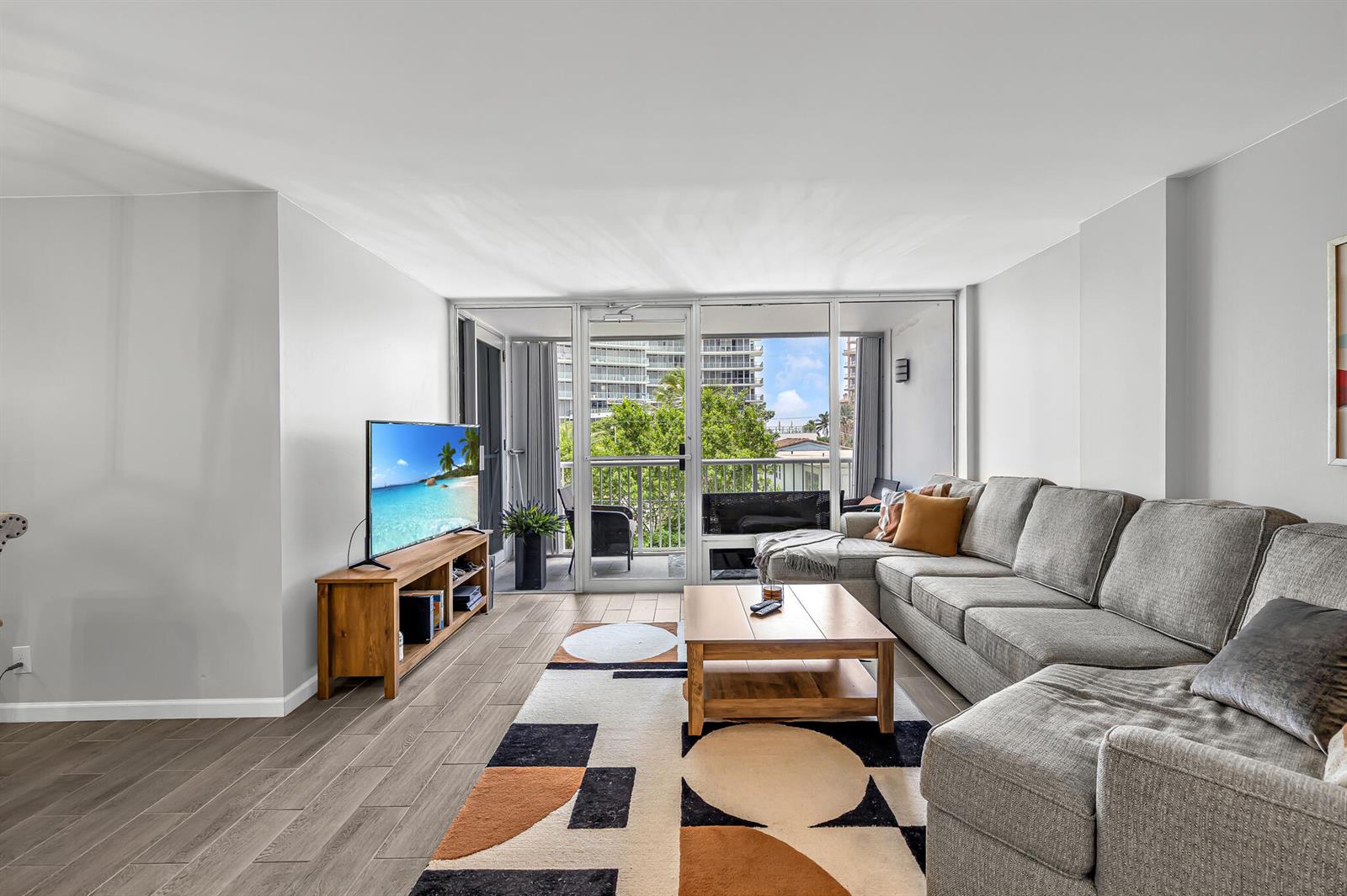 Residential Lease in Fort Lauderdale 5