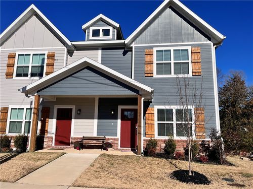 1452 Sligo Street, Fayetteville, AR, 72701 | Card Image