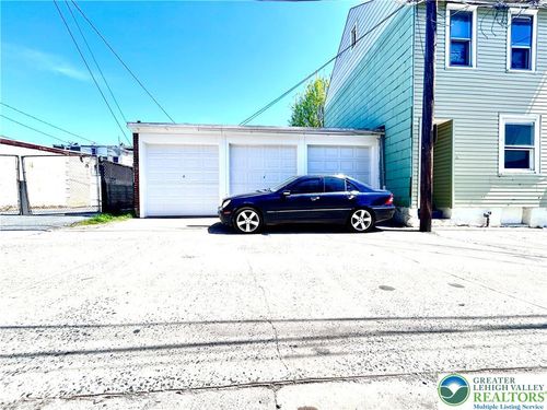 531 N Hazel St, Allentown, PA, 18102-2775 | Card Image