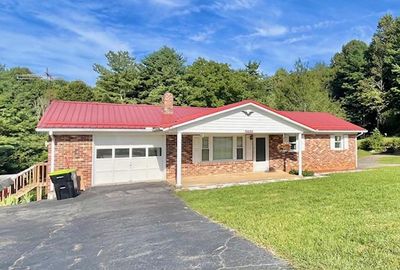 1752 Harrison Ridge Road, House other with 3 bedrooms, 2 bathrooms and 1 parking in Woodlawn VA | Image 1