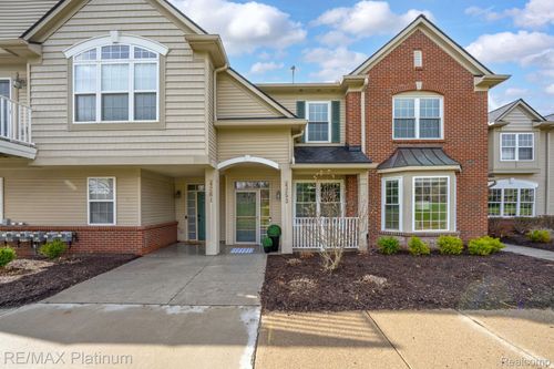 4253 Hampton Ridge Blvd, Howell, MI, 48843-5506 | Card Image