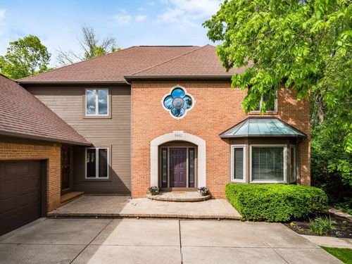 9442 Din Eidyn Dr, Dublin, OH, 43017-9495 | Card Image