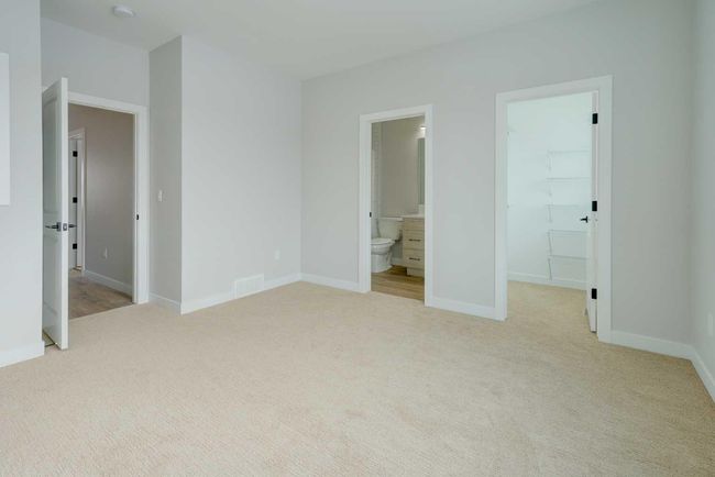 6 Memorial Parkway Sw, House other with 3 bedrooms, 2 bathrooms and 2 parking in Rural Red Deer County AB | Image 34