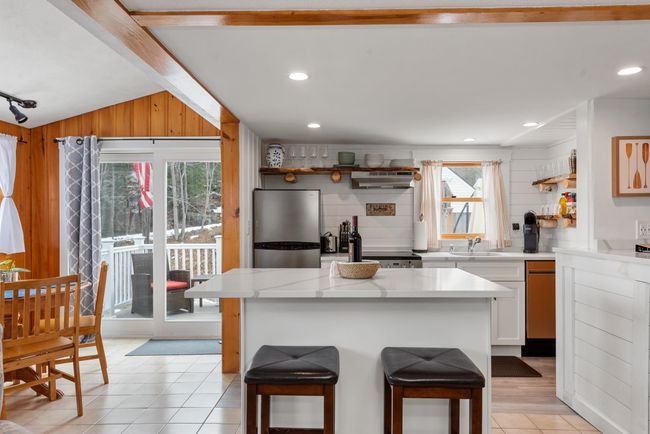 1140 &amp; 1142 North Main Street, Home with 0 bedrooms, 1 bathrooms and null parking in Bristol NH | Image 7
