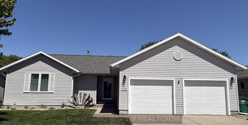 4116 Allen Ave, Grand Island, NE, 68803-2943 | Card Image