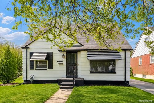 12087 Heyden St, Detroit, MI, 48228-1048 | Card Image