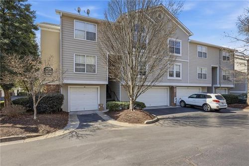 apt-202-4246 River Green Dr Nw, Atlanta, GA, 30327-3088 | Card Image