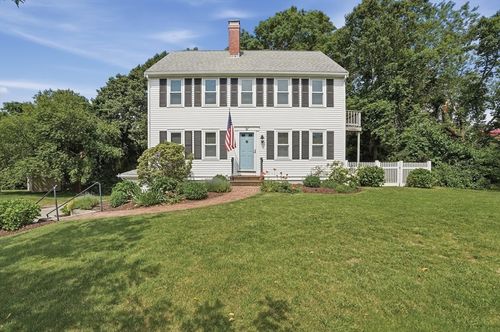 16 Scott Dr, Plymouth, MA, 02360-1028 | Card Image