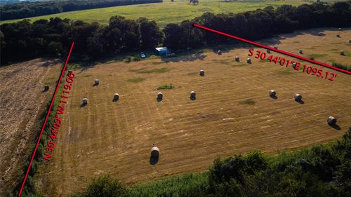 157 Private Road 142, Covington, TX, 76636-4422 | Card Image