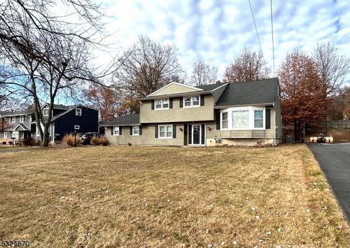 48 Glen Rd, Bound Brook, NJ, 08805-1230 | Card Image