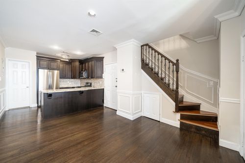 apt-5rr-814 Willow Ave, Hoboken, NJ, 07030-2928 | Card Image