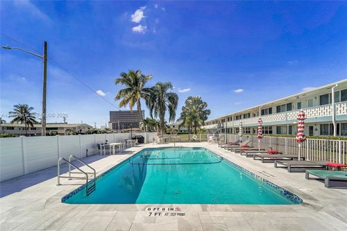 121-851 Atlantic Shores Blvd, Hallandale Beach, FL, 33009-2633 | Card Image