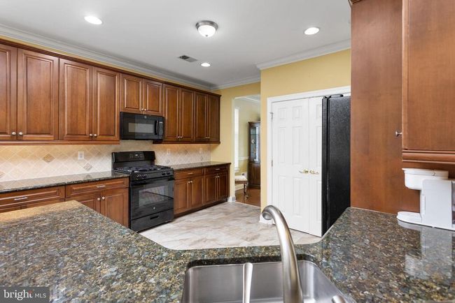 22 Amalfi Ct, House other with 2 bedrooms, 2 bathrooms and null parking in Hamilton NJ | Image 16