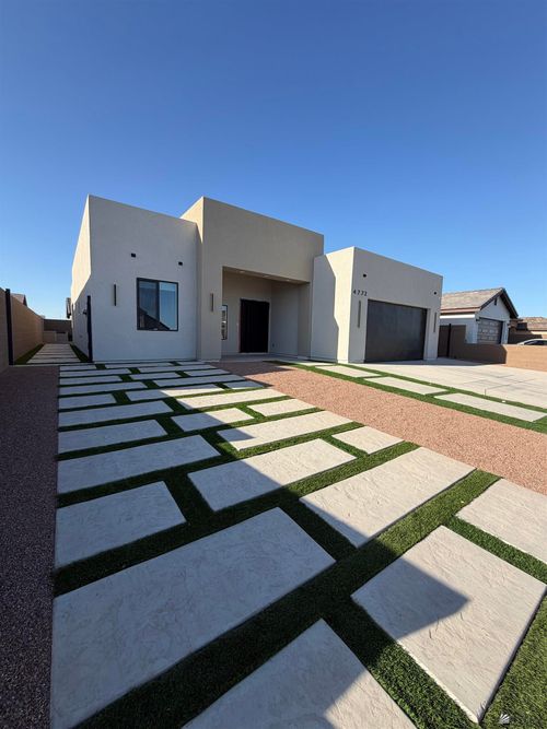 4772 E Jett St, San Luis, AZ, 85336 | Card Image