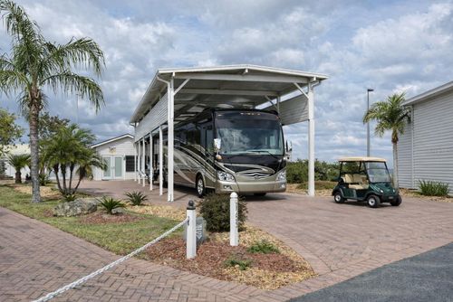 2205 St George Dr, DAVENPORT, FL, 33837-1527 | Card Image