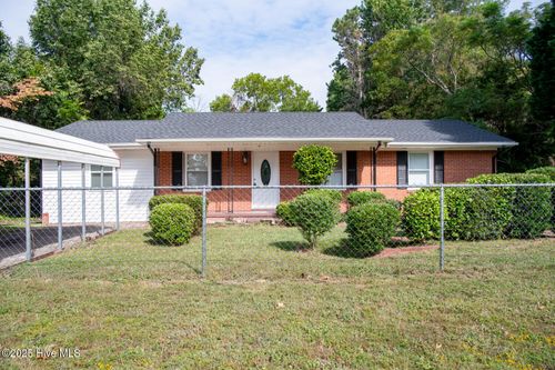 1335 Hibiscus Rd, Fayetteville, NC, 28311-2218 | Card Image