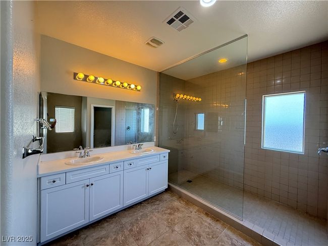 9326 Noble Sage Ave, House other with 3 bedrooms, 3 bathrooms and null parking in Las Vegas NV | Image 21