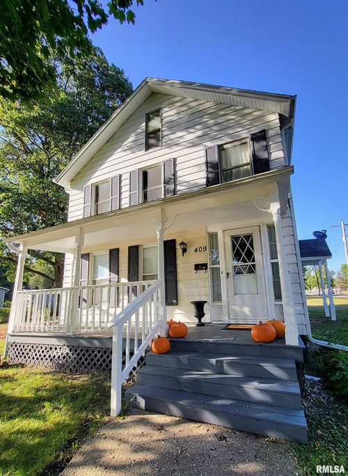 409 E South St, Knoxville, IL, 61448-1365 | Card Image