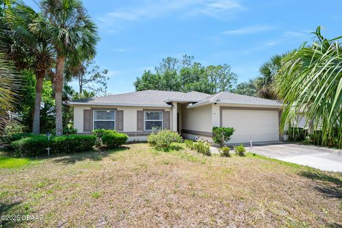 14 Westmoreland Dr, Palm Coast, FL, 32164-4029 | Card Image