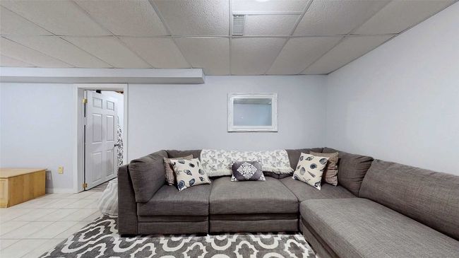 1114 Cedarcroft Cres, House other with 3 bedrooms, 2 bathrooms and 5 parking in Pickering ON | Image 29