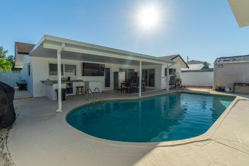 4963 Pine Cone Ln, West Palm Beach, FL, 33417-4613 | Card Image