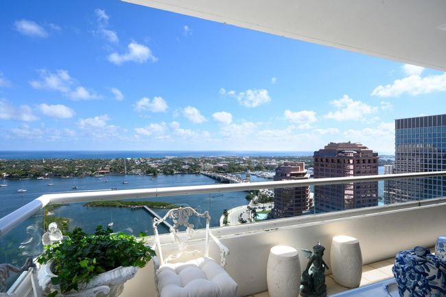 APT-27E - 529 S Flagler Dr, Condo with 2 bedrooms, 3 bathrooms and null parking in West Palm Beach FL | Image 6