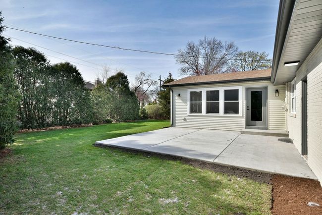 850 S Parkside Ave, House other with 3 bedrooms, 3 bathrooms and 2 parking in Elmhurst IL | Image 33