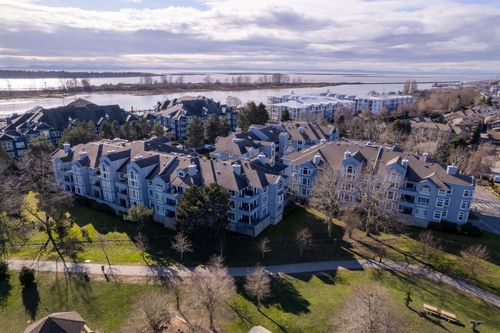 221-12873 Railway Ave, Richmond, BC, V7E6K3 | Card Image