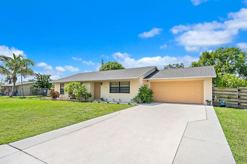 9090 Palladium Pl, Lake Worth, FL, 33467-4752 | Card Image