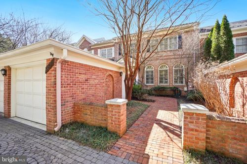 9630 Beman Woods Way, POTOMAC, MD, 20854-5470 | Card Image