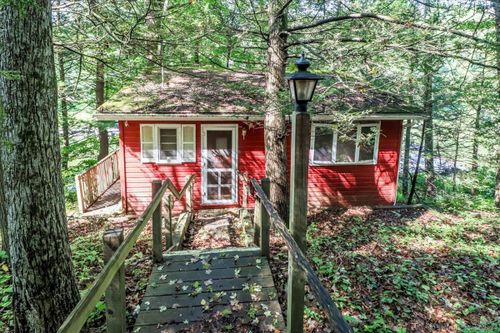 9 Hillside Drive, Sherman, CT, 06784 | Card Image