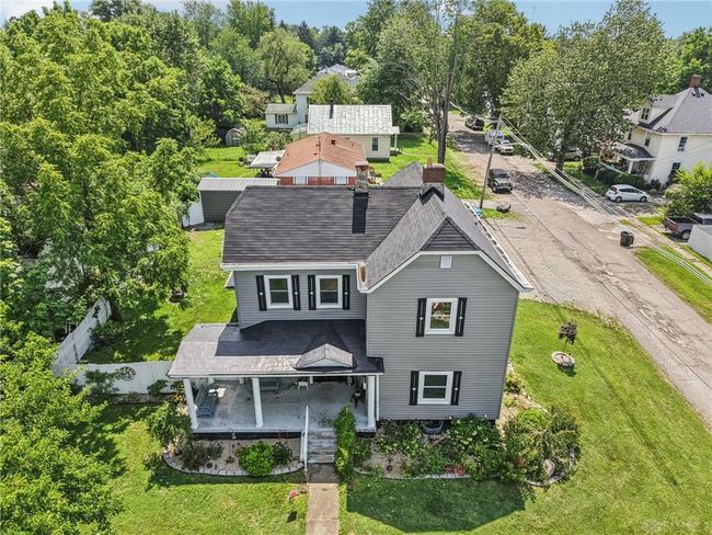 213 N Broadway St, House other with 3 bedrooms, 2 bathrooms and null parking in Blanchester OH | Image 23