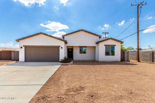 8944 W Century Dr, Arizona City, AZ, 85123-6908 | Card Image