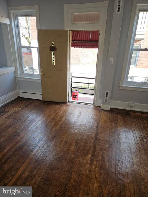 1476 Kenwood Ave, Camden, NJ, 08103-2905 | Card Image