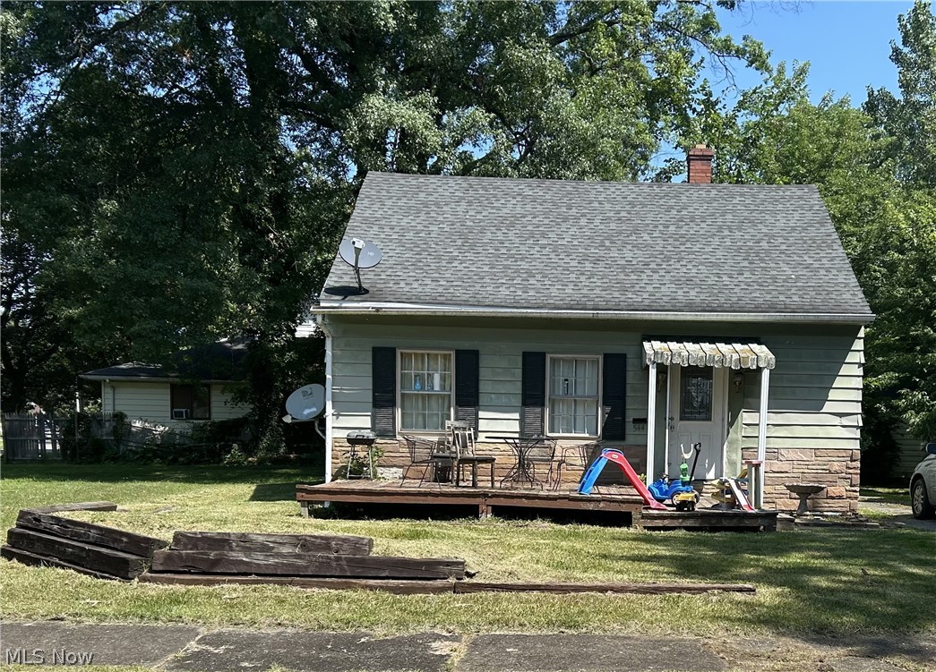 Roosevelt St, Warren, OH 44483