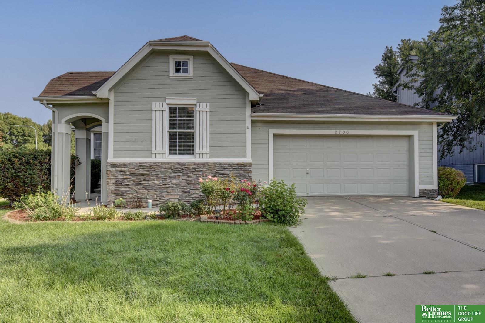 Morrie Dr, Bellevue, NE 68123