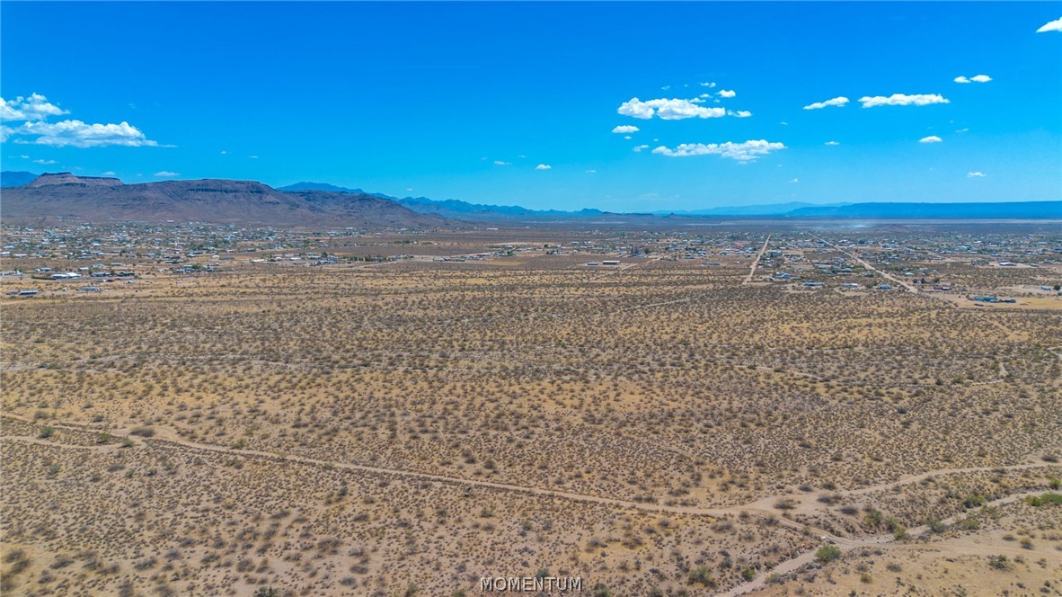 Land in Golden Valley 3