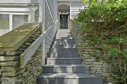 13-750 Zorn Ave, Louisville, KY, 40206-3501 | Card Image