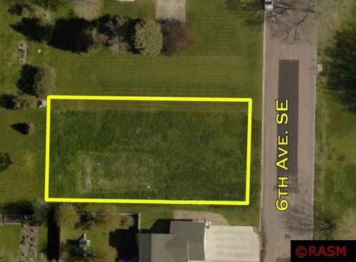 000 6th Ave Ne, Sleepy Eye, MN, 56085 | Card Image