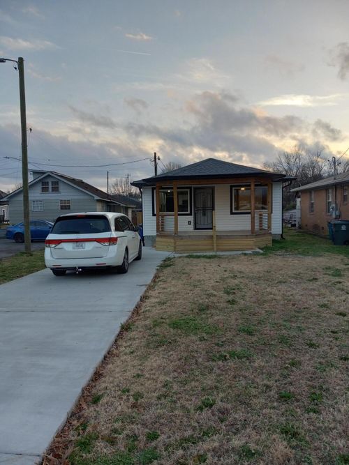 1946 Blackford St, Chattanooga, TN, 37404-2215 | Card Image