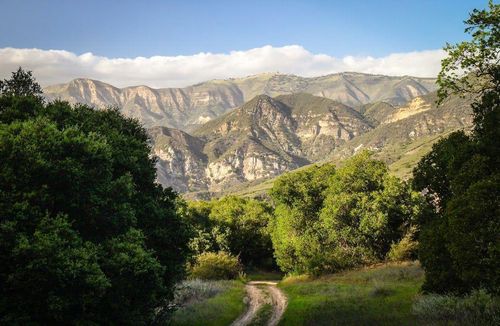 100-3750 Paradise Rd, SANTA BARBARA, CA, 93105-9777 | Card Image