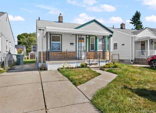 582 Mill St, Lincoln Park, MI, 48146-2848 | Card Image