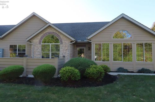 3916 Coventry Ln, Huron, OH, 44839-2170 | Card Image